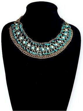CHICO’s Turquoise and Teal Woven Gold-Chain Statement Necklace | NWT $99